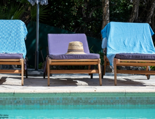 Maison d’hôtes – Sainte Maxime – Piscine et transats