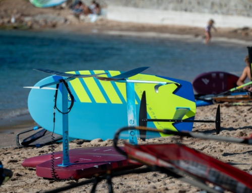 Windsurf et windfoil à Hyères – Régate à l’Almanarre