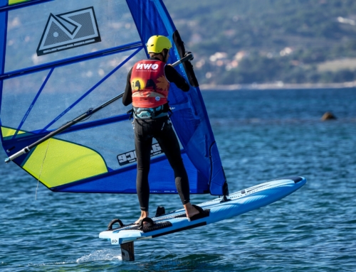 Windsurf et windfoil à Hyères – Régate à l’Almanarre